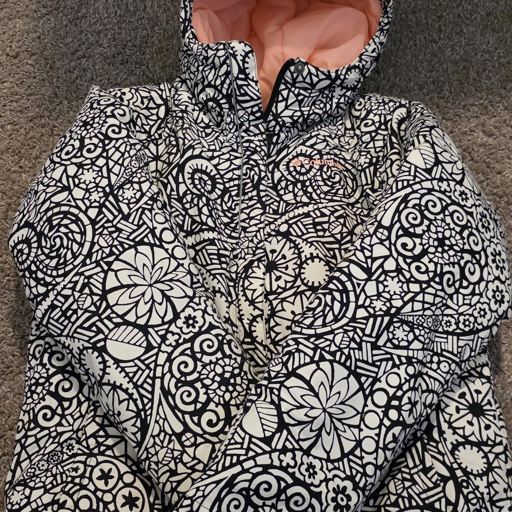 Columbia Black and White Patterned Kids Puffer Jacket